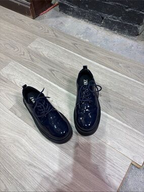 Zara Men's Glossy Dark Blue Derby Shoes